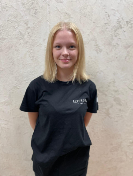 Renáta Šromová ,
 kadeřnice